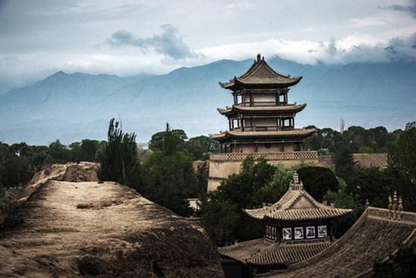 青海贵德旅游 贵德国家地质公园-碧水丹山,影视