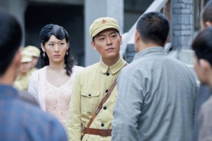 演员曹丞主演的电视剧生死兄弟情 扮演顾小三